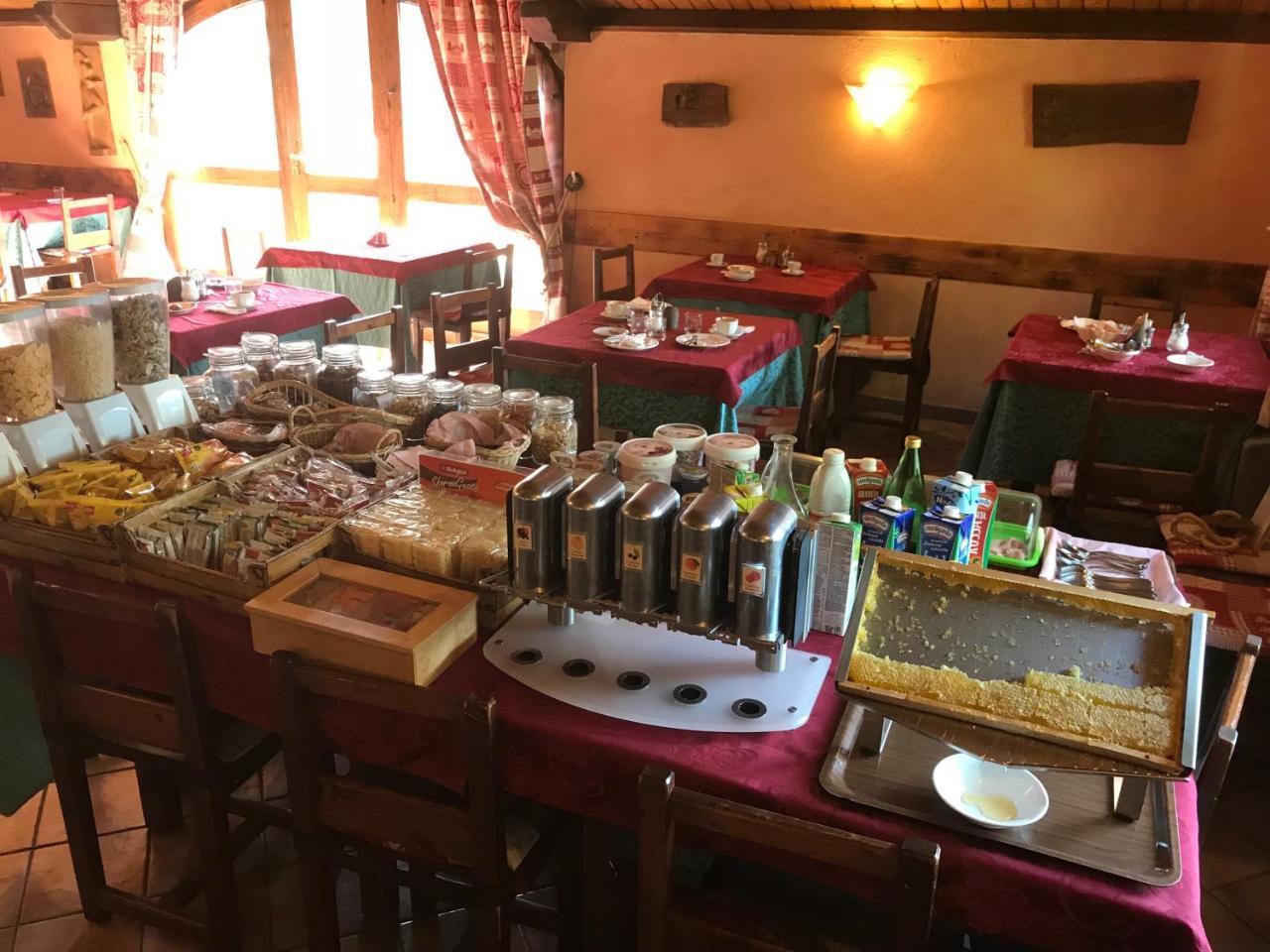 Hotel Notre Maison Saint-Pierre Εξωτερικό φωτογραφία